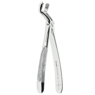 Extracting Forceps N. 67 1/2 R